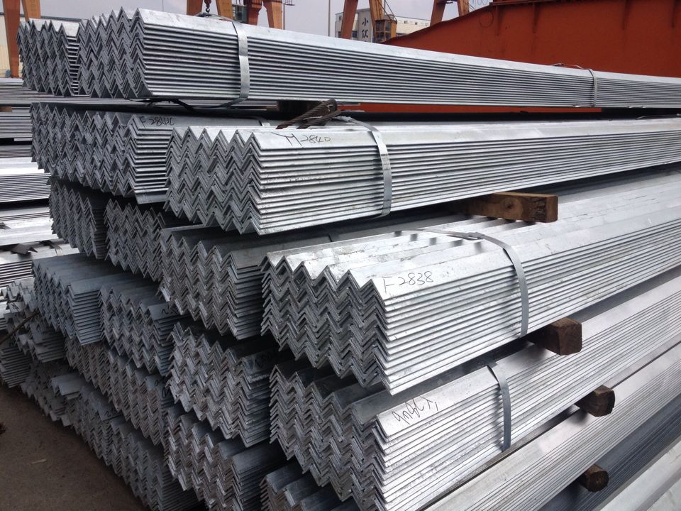 蘭州鍍鋅角鋼，鍍鋅角鋼，甘肅鍍鋅角鋼，蘭州非標(biāo)鍍鋅角鋼，蘭州熱鍍鋅角鋼，蘭州冷鍍鋅角鋼，甘肅鍍鋅角鋼